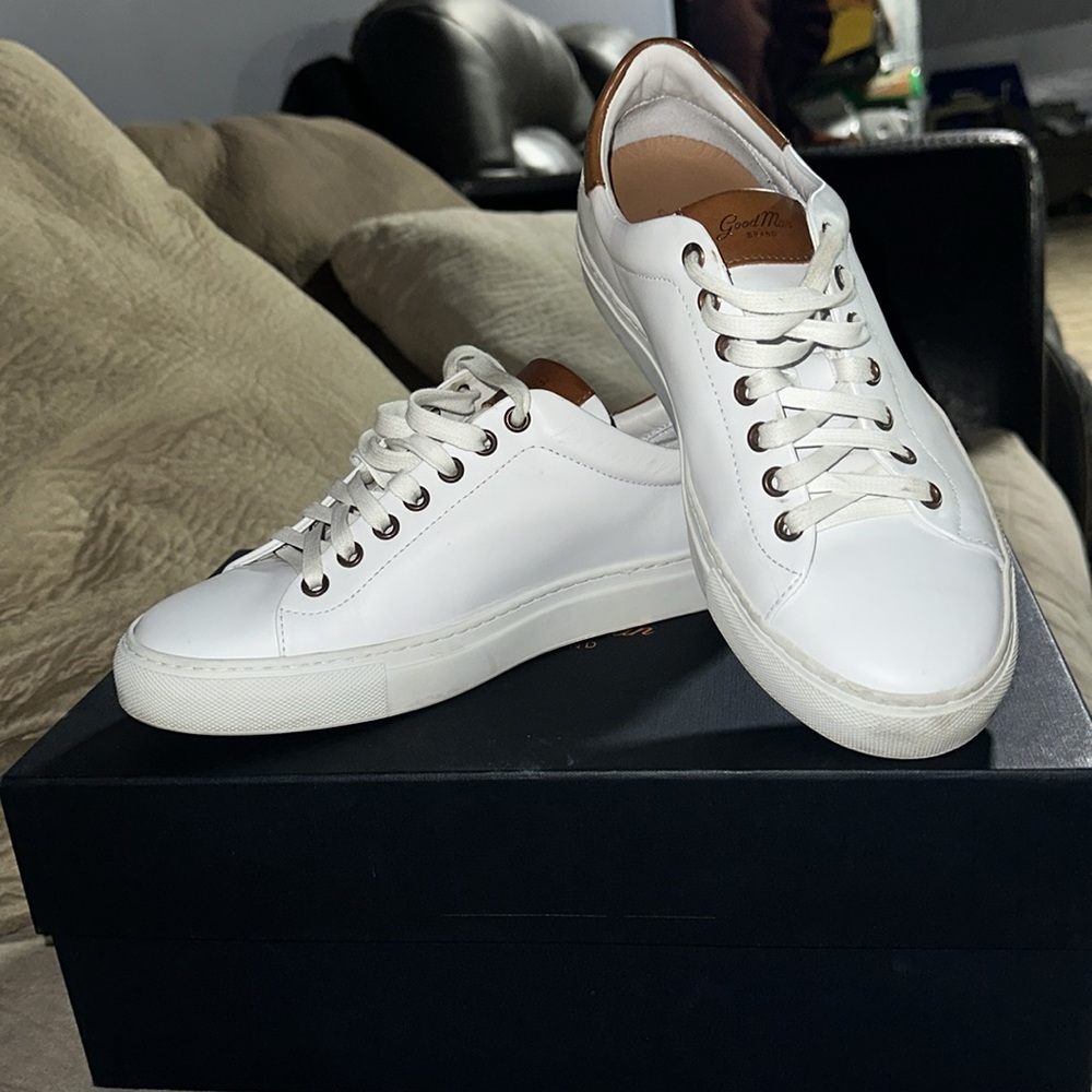 Size 7.5 good man brand legend shoes